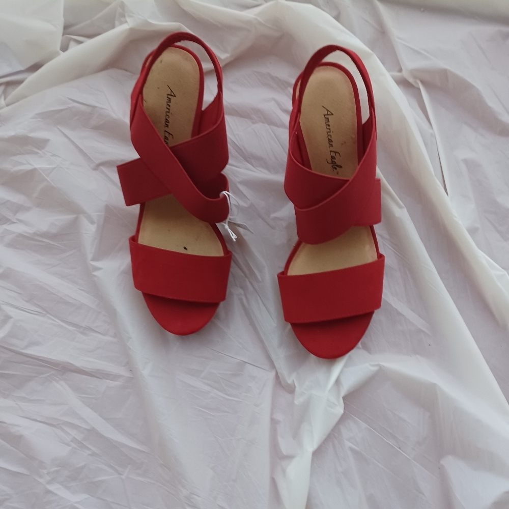 Bright Red Stretchy Strap Wedgies  Good Cond. Size 7.5